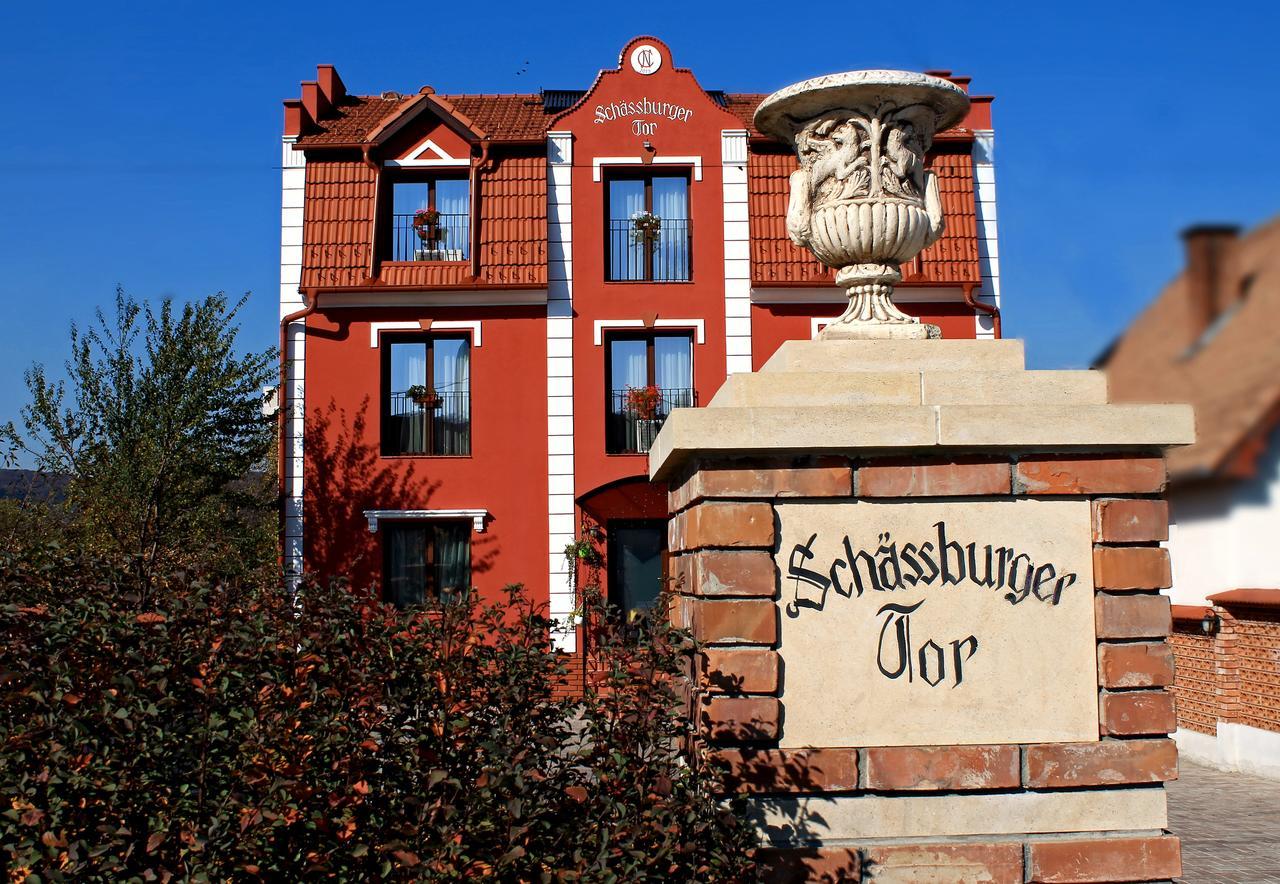 Hotel Schassburger Tor à Sighişoara Extérieur photo